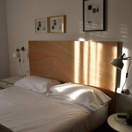 Tres Puentes Anguiano Apartamentos Y Hostal Luaran gambar